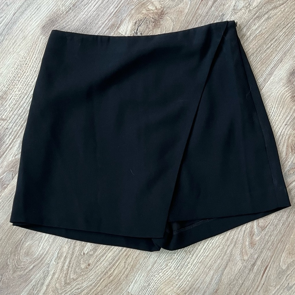 Express Skorts
